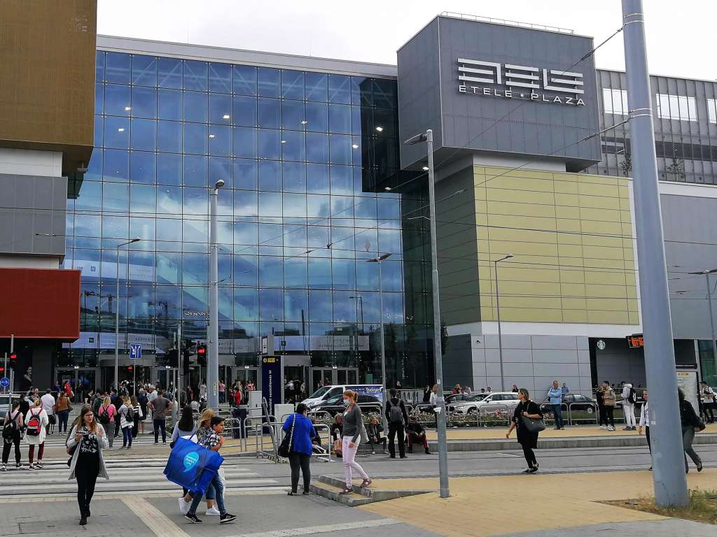 Etele Plaza / Flexible LED Display and Interactive Floor LED Display - Smart Plaza Digital Signage System Design and Construction