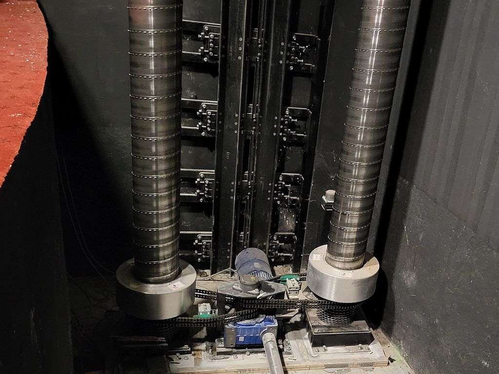 Revolving Stage and Orchestra Pit Lowering System 3D Design, Production and Installation 8